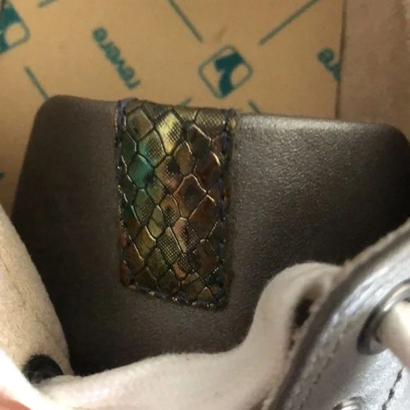 NewREVERE Limoges LEATHER LACE-UP Shoes Slate Peacock NWOB - Picture 8 of 10